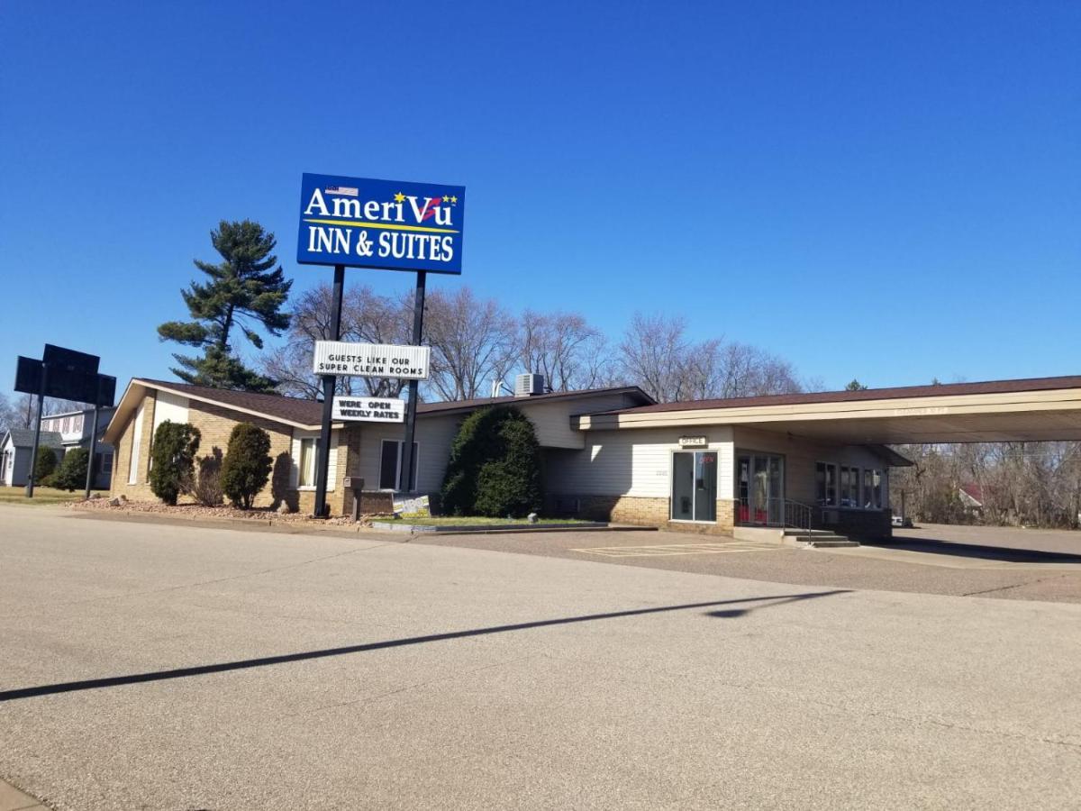 Amerivu Inn & Suites О-Клер Екстер'єр фото
